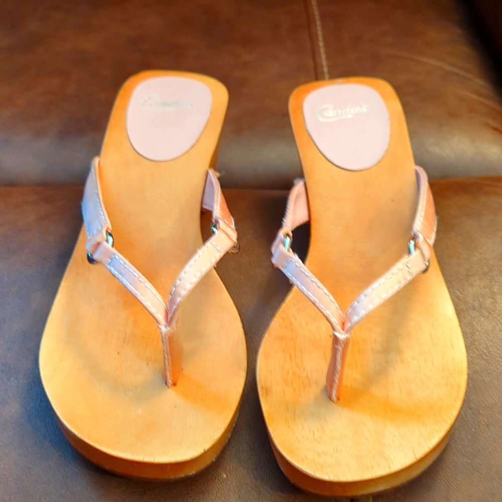 Candies Thong Wood Sandler Heels